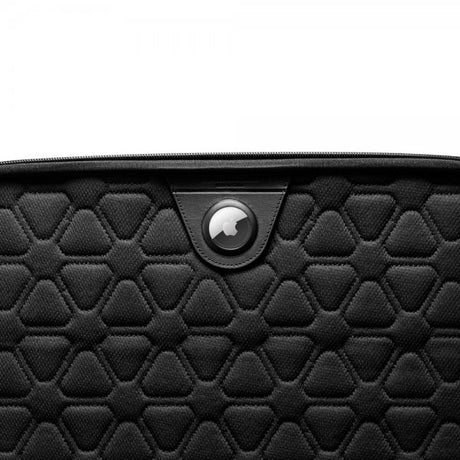 Spigen Kannettavan suojakotelo 16" Rugged Armor Pro Pouch Musta