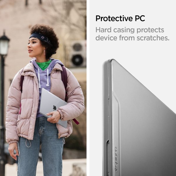 Spigen MacBook Pro 16 M1 (A2485)/M2 (A2780)/M3 (A2991) Thin Fit Crystal Clear -suojakuori