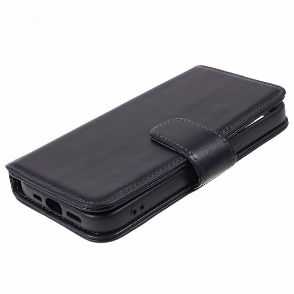 Nordic Covers iPhone 11 -kotelo Essential Leather Raven Black