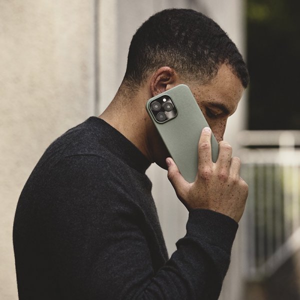 Mujjo iPhone 16 Pro Max -kotelo täysnahkaa, Green Smoke