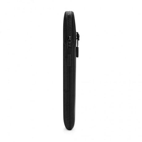 Pipetto MacBook Sleeve 16" Organizer Musta