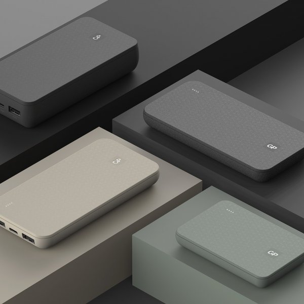 GP Powerbank Plus 20 000 mAh Musta