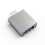 Satechi USB-C–USB-A 3.0 -adapteri avaruudenharmaa