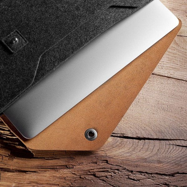 Mujjo MacBook Suojatasku 12" Ruskeamusta