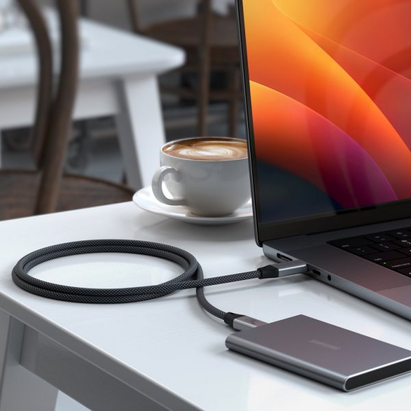 Satechi USB4 Pro -kaapeli 1,2 m