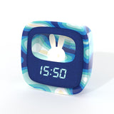 Mobility on Board Herätyskello ja yölamppuineen Billy Clock Blue Wave