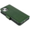 iPhone 13 Kotelo Essential Leather Juniper Green
