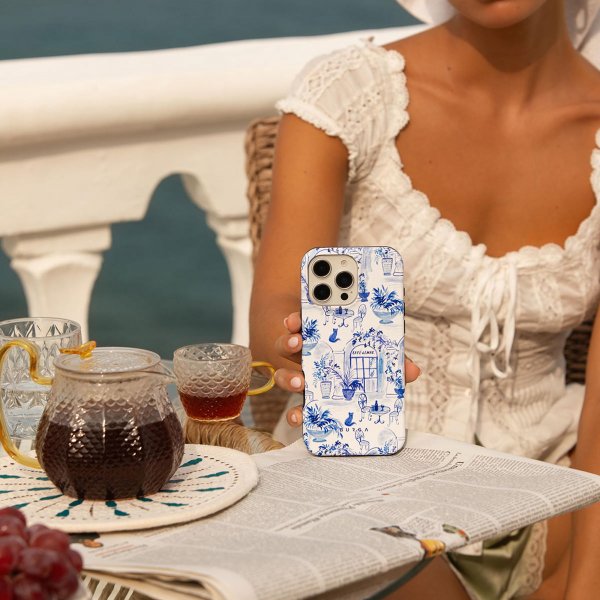 iPhone 15 Kuori Tough MagSafe Sobremesa