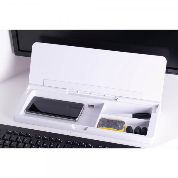 Kynäkotelo jossa on valkotaulu