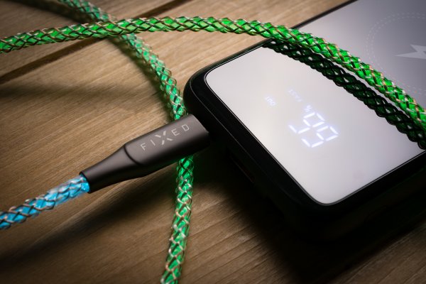 Kaapeli Glowing RGB LED USB-C till USB-C 1.2m
