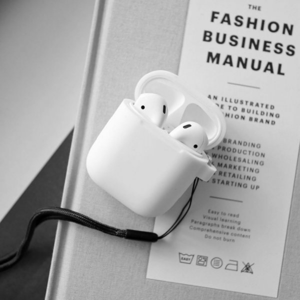 AirPods (1/2) Kuori PodSkinz KeyChain Series Valkoinen