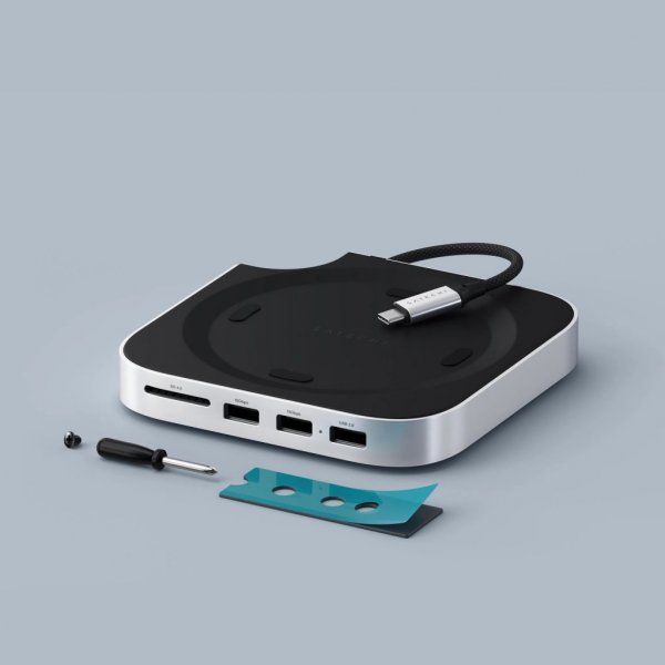 Mac Mini M4 -teline & Hub SSD-kotelolla, hopea
