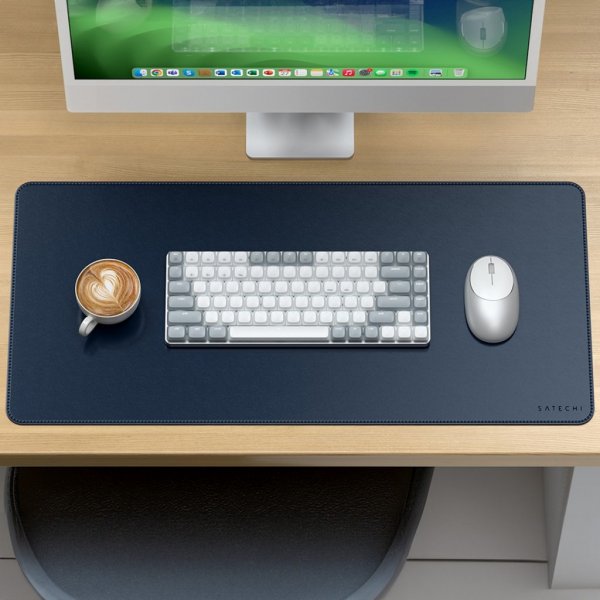 Vegan-Leather Premium Desk Mat Sininen