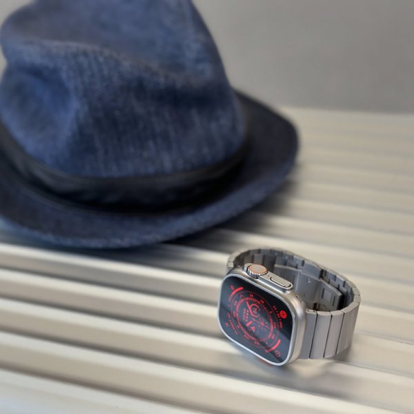 Apple Watch Ultra Ranneke Titanium DLC